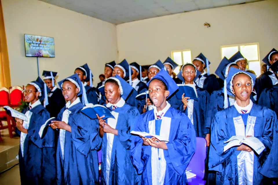 AIA students singing in chapel
